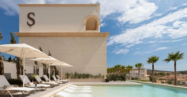 Hotel Pure Salt Port Adriano