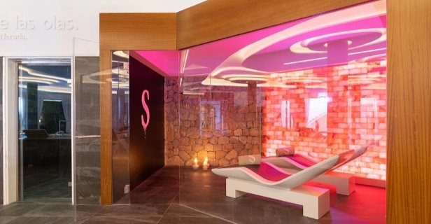 Hotel Pure Salt Port Adriano