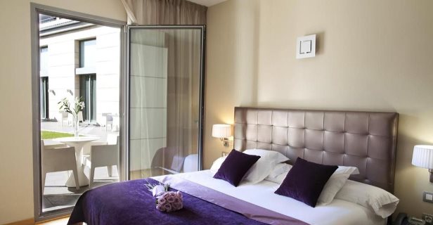 Hotel Qgat Suites & Events