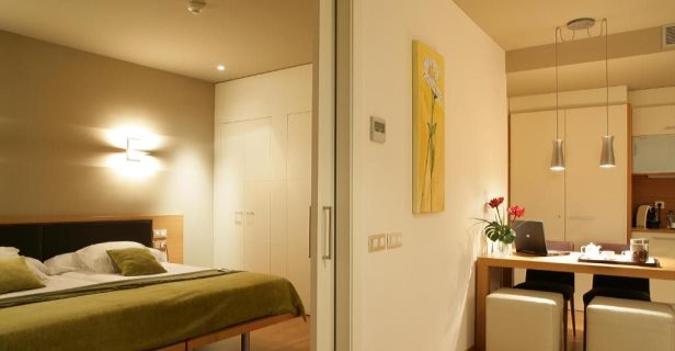 Hotel Qgat Suites & Events