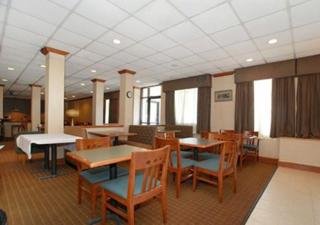 Hotel Quality Inn And Suites
