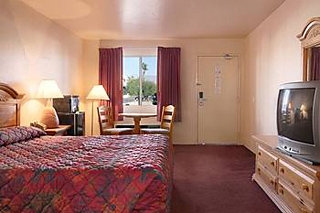 Hotel Quality Inn And Suites Lake Havasu