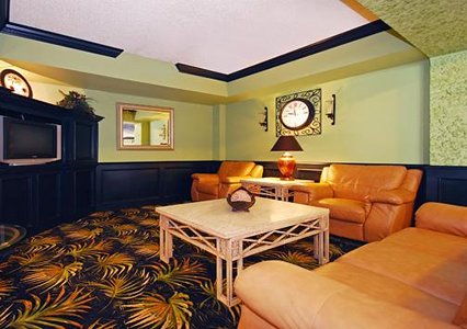 Hotel Quality Inn And Suites On The Beach
