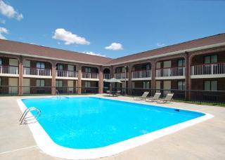 Hotel Quality Inn At Fort Lee