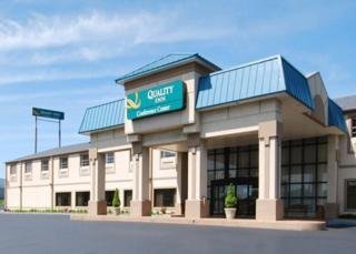 Hotel Quality Inn & Conference Center