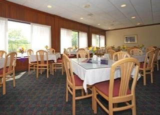Hotel Quality Inn & Conference Center