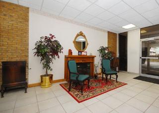 Hotel Quality Inn & Conference Center