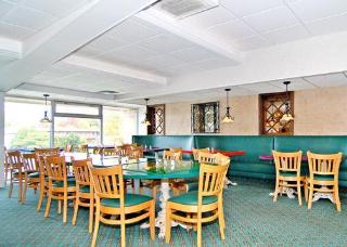 Hotel Quality Inn & Conference Center