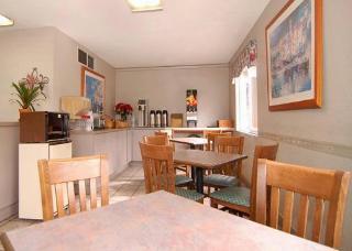 Hotel Quality Inn Near Qualcomm Stadium