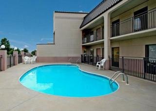 Hotel Quality Inn South