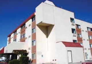 Hotel Quality Inn & Suites