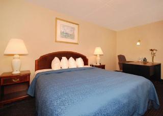 Hotel Quality Inn & Suites