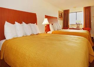 Hotel Quality Inn & Suites