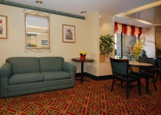 Hotel Quality Inn & Suites