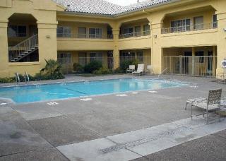 Hotel Quality Inn & Suites