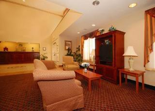 Hotel Quality Inn & Suites