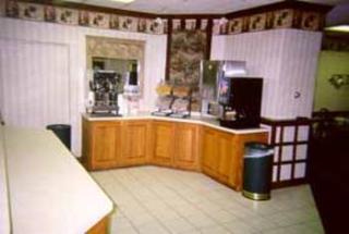 Hotel Quality Inn & Suites