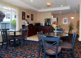 Hotel Quality Inn & Suites