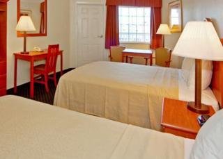 Hotel Quality Inn & Suites