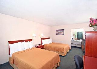 Hotel Quality Inn & Suites