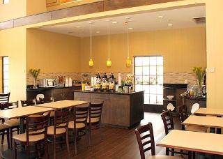 Hotel Quality Inn & Suites