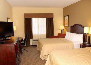 Hotel Quality Inn & Suites