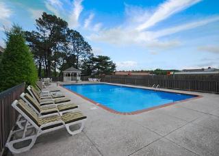 Hotel Quality Inn & Suites