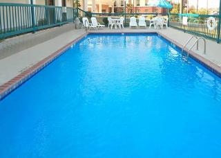 Hotel Quality Inn & Suites