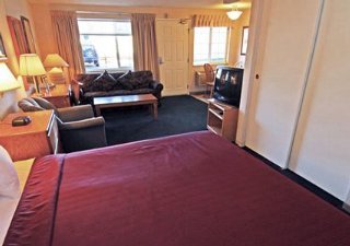 Hotel Quality Inn & Suites