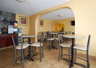 Hotel Quality Inn & Suites