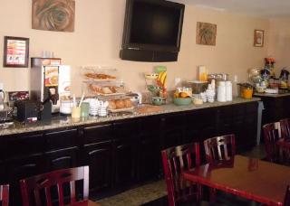 Hotel Quality Inn & Suites