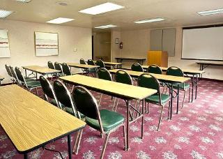 Hotel Quality Inn & Suites