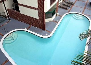 Hotel Quality Inn & Suites