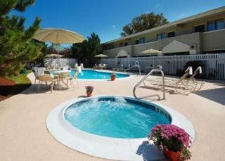 Hotel Quality Inn & Suites