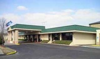 Hotel Quality Inn & Suites