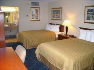 Hotel Quality Inn & Suites