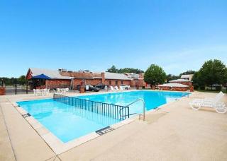 Hotel Quality Inn & Suites