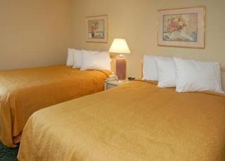 Hotel Quality Inn & Suites