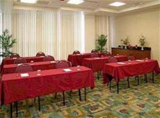 Hotel Quality Inn & Suites