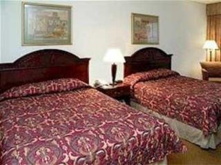 Hotel Quality Inn & Suites