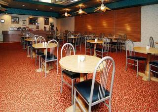 Hotel Quality Inn & Suites