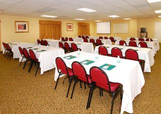 Hotel Quality Inn & Suites
