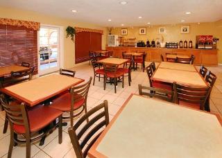 Hotel Quality Inn & Suites