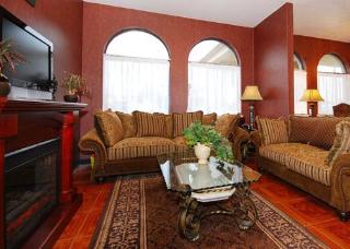 Hotel Quality Inn & Suites