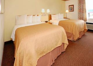 Hotel Quality Inn & Suites