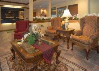 Hotel Quality Inn & Suites