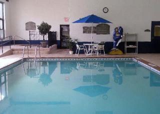 Hotel Quality Inn & Suites
