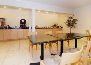 Hotel Quality Inn & Suites