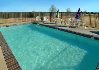 Hotel Quality Inn & Suites