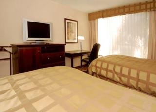 Hotel Quality Inn & Suites